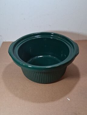 Rival Green  Ceramic Slow Cooker Insert - Ribbed Sides 5 Qt.